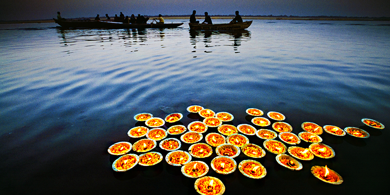 Floating diyas